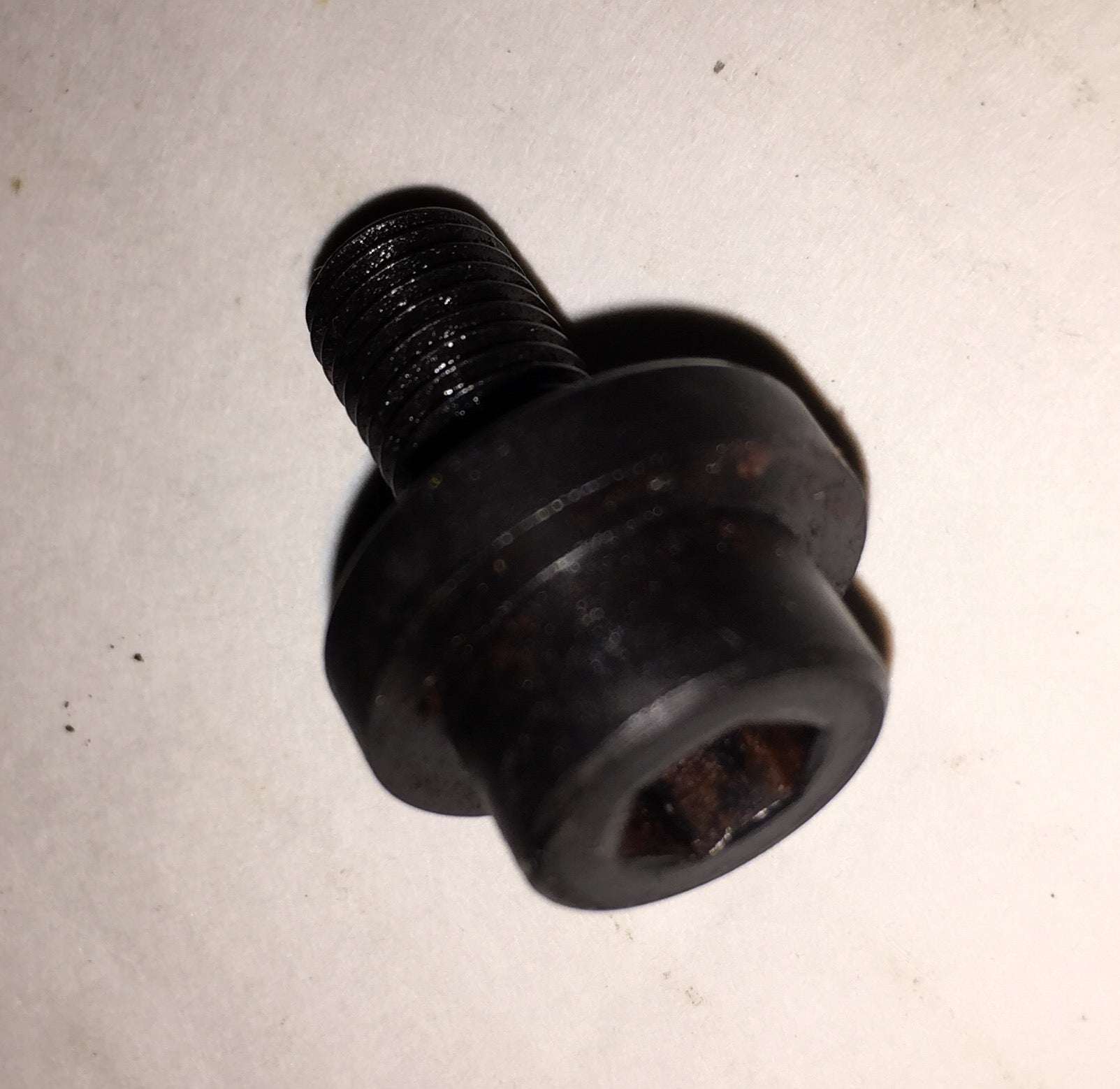 B-3CCW attach bolt, For ES Engines only: